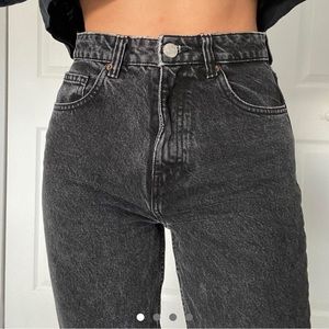 black zara mom jeans